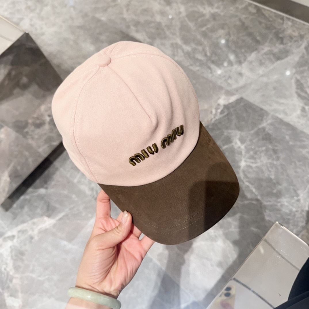 Miu Miu Caps